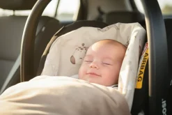 Babymam kocyk otulacz do nosidełka wózka fotelika