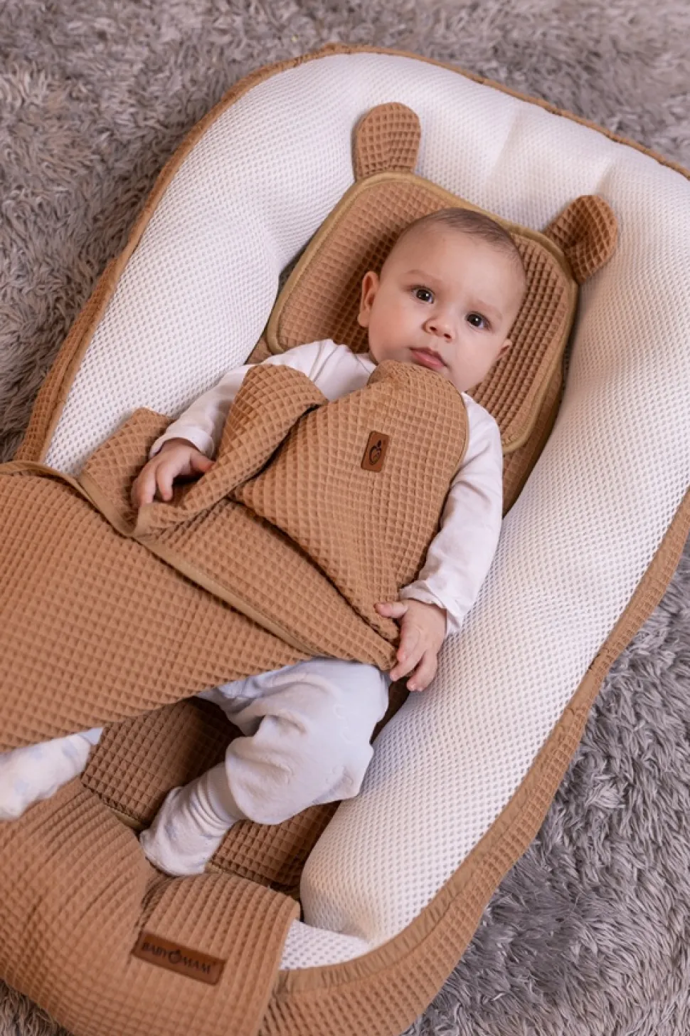 Babymam kokon niemowlęcy AIR 3D safe sleep set gniazdo kojec zestaw