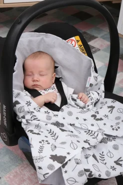 Babymam muślinowy otulacz kocyk nosidełka fotelika