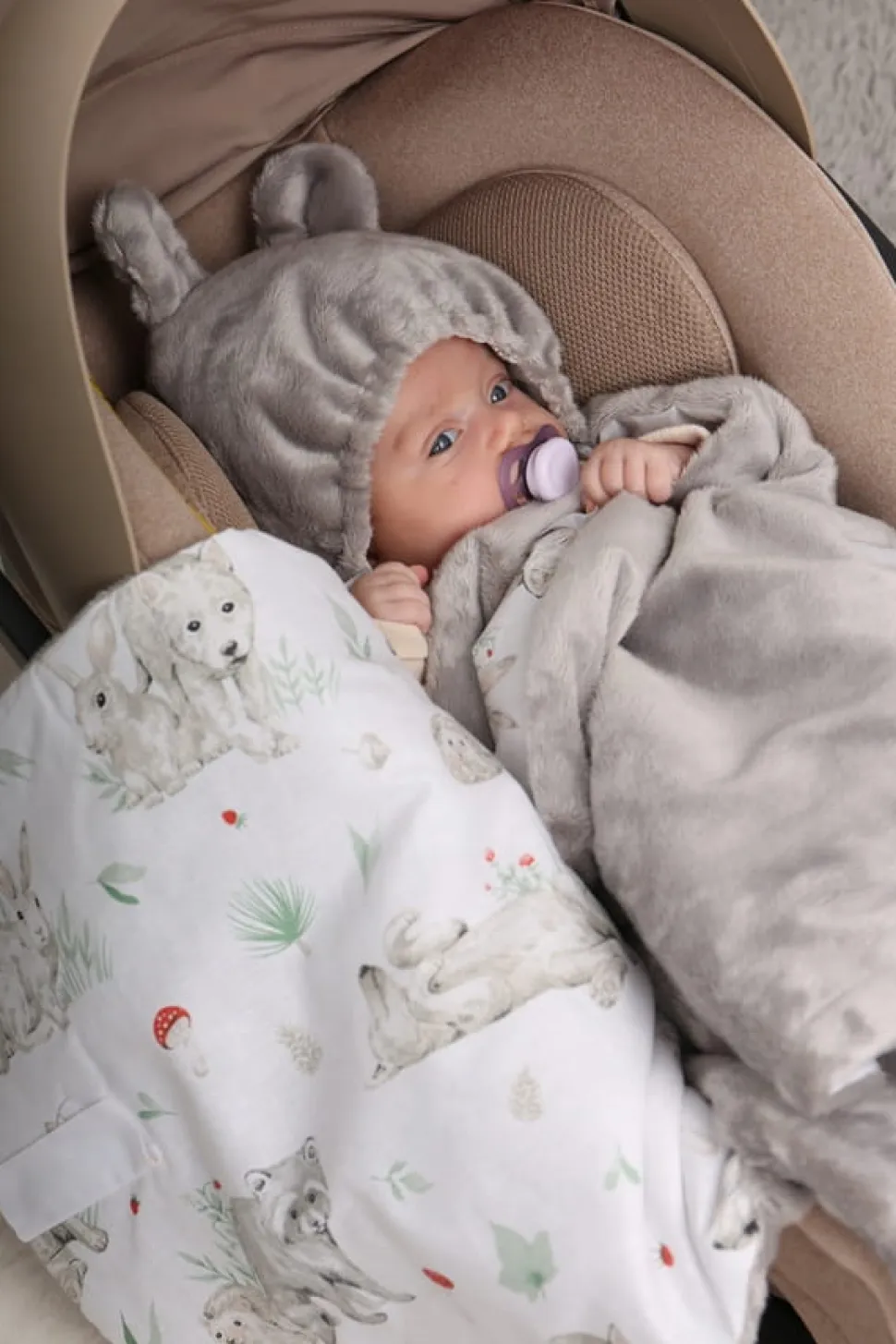 Babymam otulacz do fotelika wózka nosidełka zapinany ciepły bawełna plusz
