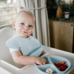 Babyono śliniak silikonowy regulowane zapięcie kieszonka