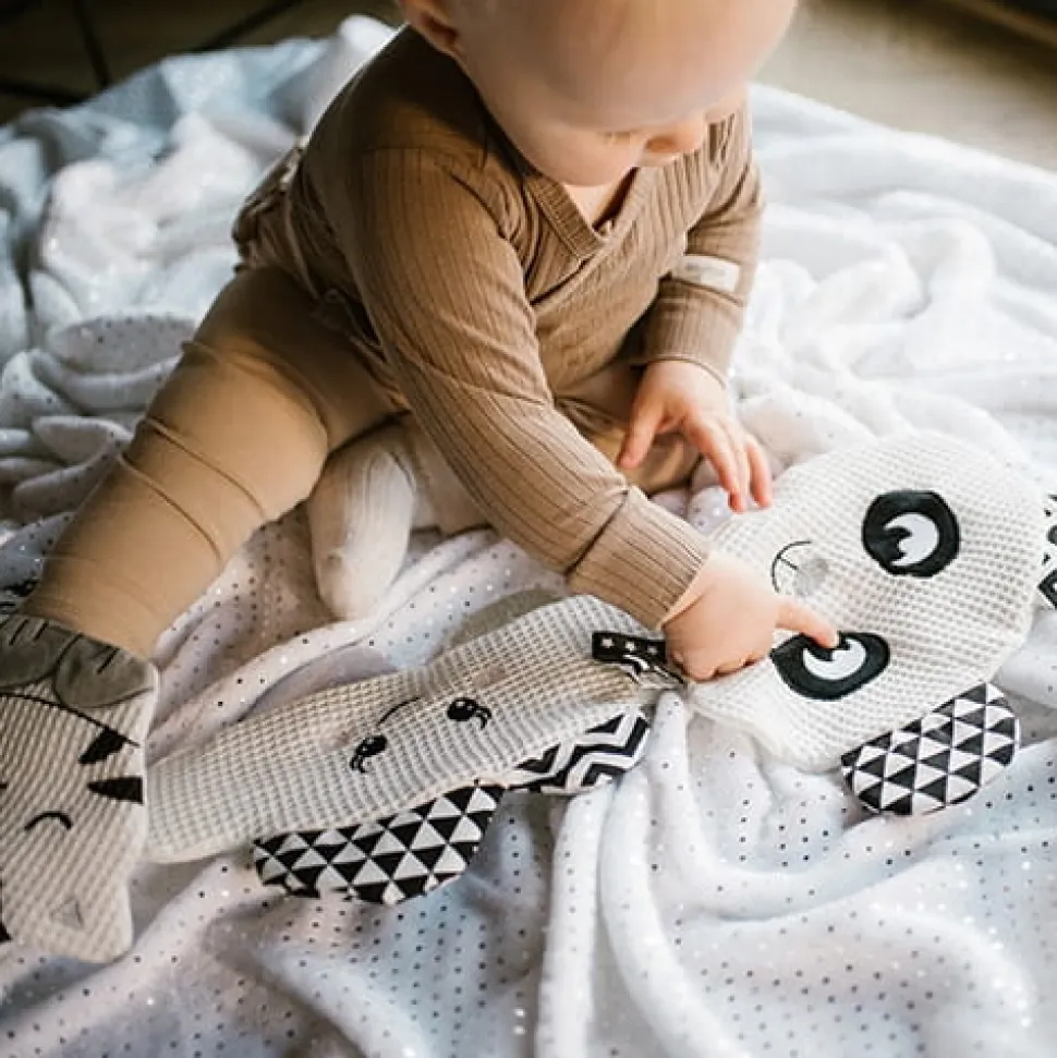 BABYONO przytulanka kontrastowa szeleścik panda 0m+
