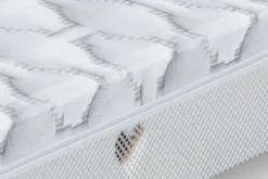 Materac 120x60 średnio twardy premium piankowy do łóżeczka Babymam