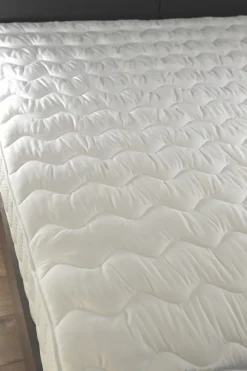 Nakładka na materac 90x200 topper nawierzchniowy ochraniacz podkład Babymam