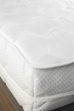 Nakładka na materac 140x200 topper nawierzchniowy ochraniacz podkład Babymam