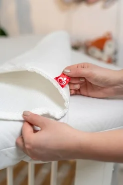 Ochraniacz podkład na materac 120X60 wodoodporny oddychający 3D Air Flow Babymam