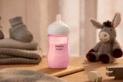 Philips Avent butelka antykolkowa natural 3 response 260ml różowa SCY903/11