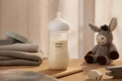 Philips Avent butelka antykolkowa natural 3 response 330ml SCY906/01