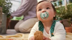 Philips Avent smoczek uspokajający ultra soft 6-18m 2szt Nighttime