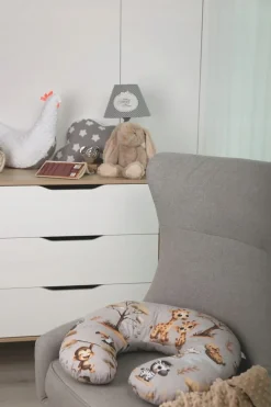 Poduszka rogal do karmienia fasolka Babymam