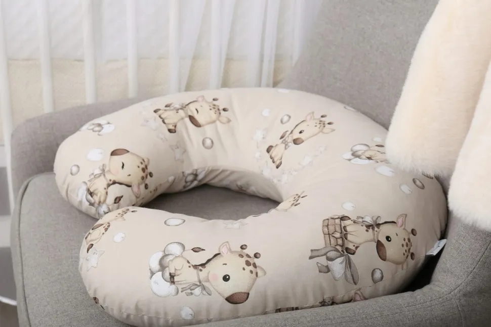 Poduszka rogal do karmienia fasolka Babymam