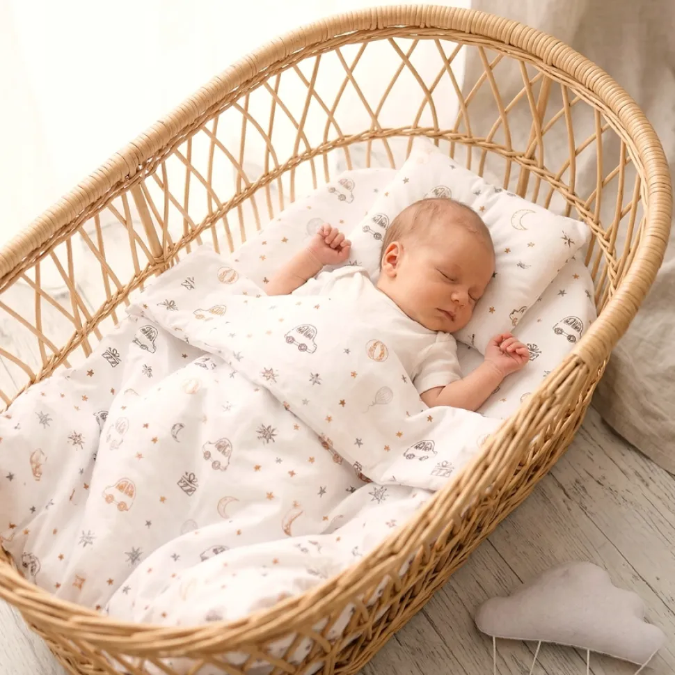 Prześcieradło materiałowe do kołyski 90x40 cm z gumką Babymam