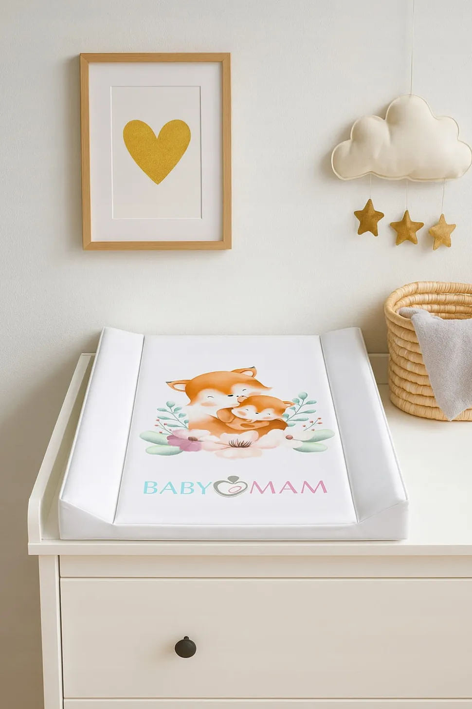 Przewijak usztywniony na łóżeczko komodę 70x50 cm Babymam