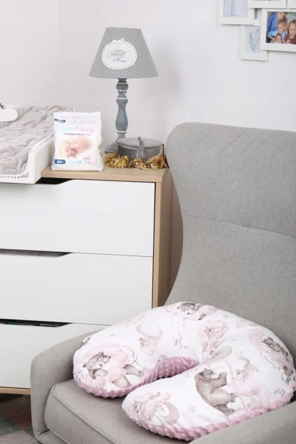Wkładki laktacyjne superchłonne żelujące 5x60 300szt Babymam